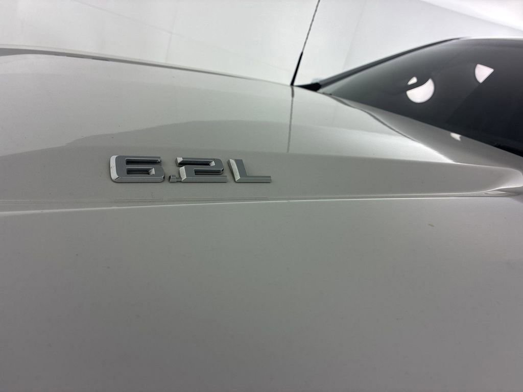 Used 2022 Chevrolet Silverado 1500 LTZ image 9