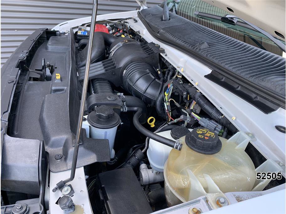 Used 2013 Ford E-450 and Econoline 450 Super Duty w/ PWR Locks & Windows Group RWD image 12