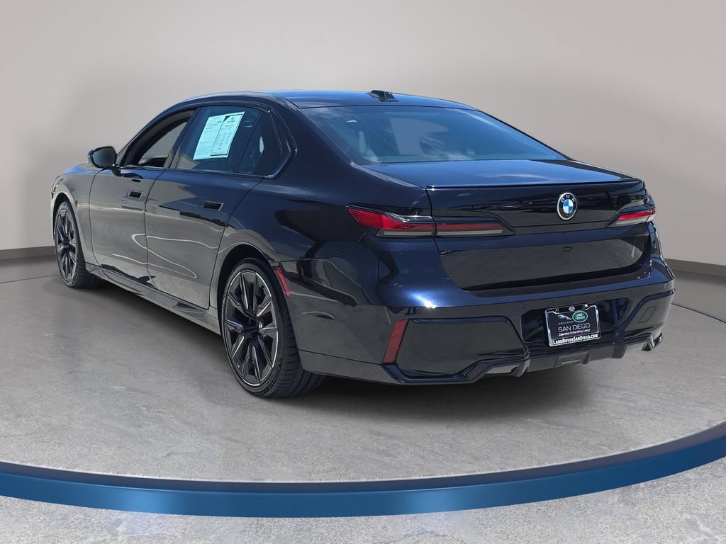 Used 2023 BMW 740i RWD image 8