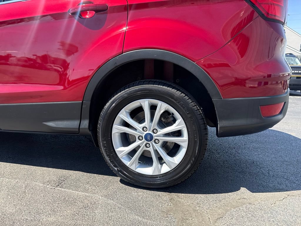 Used 2019 Ford Escape SE FWD image 47