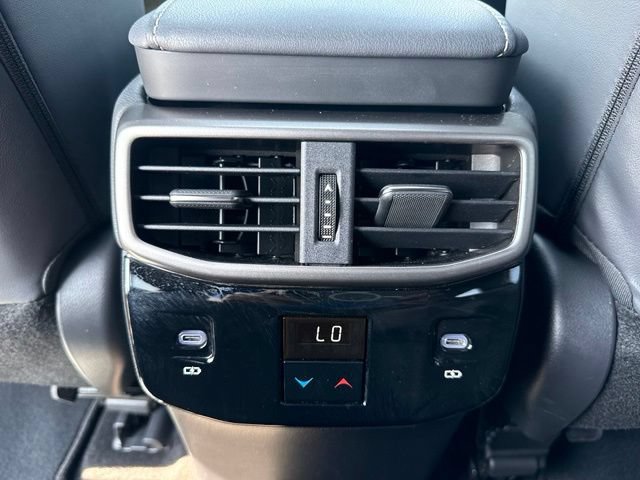 Used 2025 Lexus RX 350 Premium w/ Accessory Package (Z1) FWD image 31