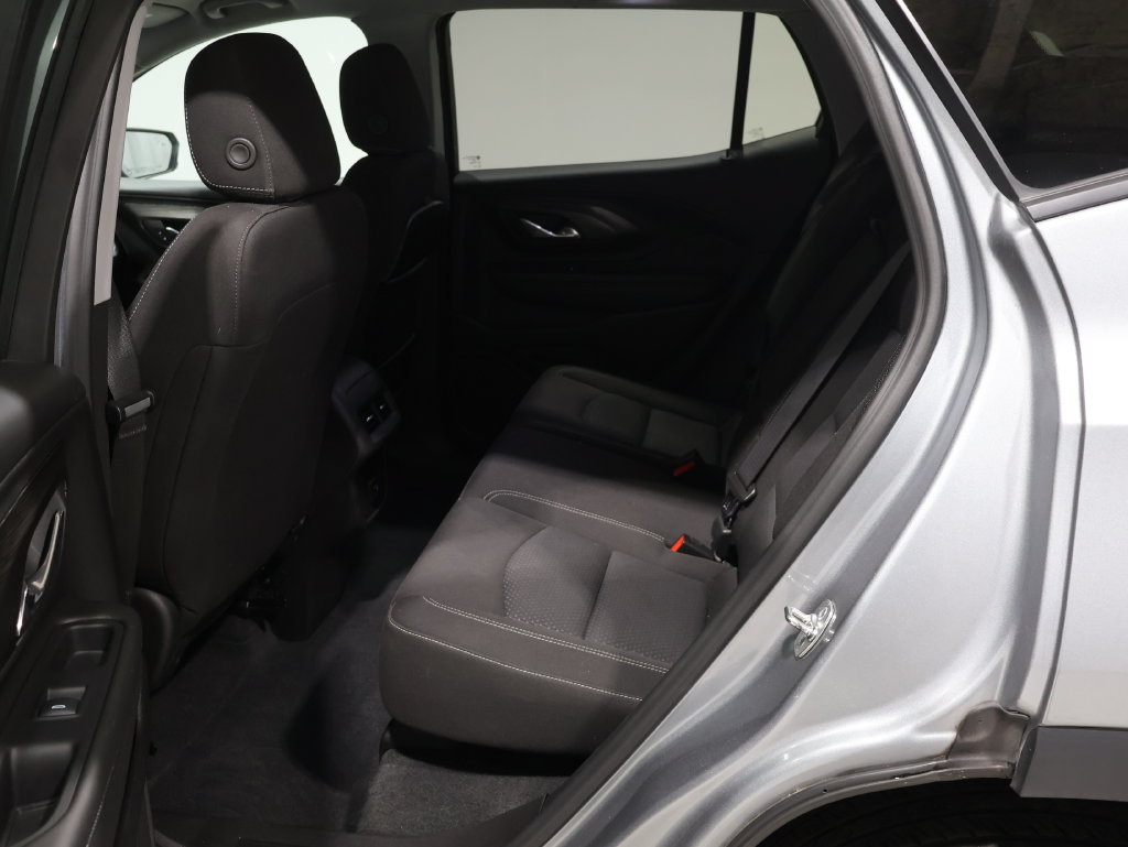 Used 2024 GMC Terrain SLE w/ Driver Convenience Package AWD/4WD image 19