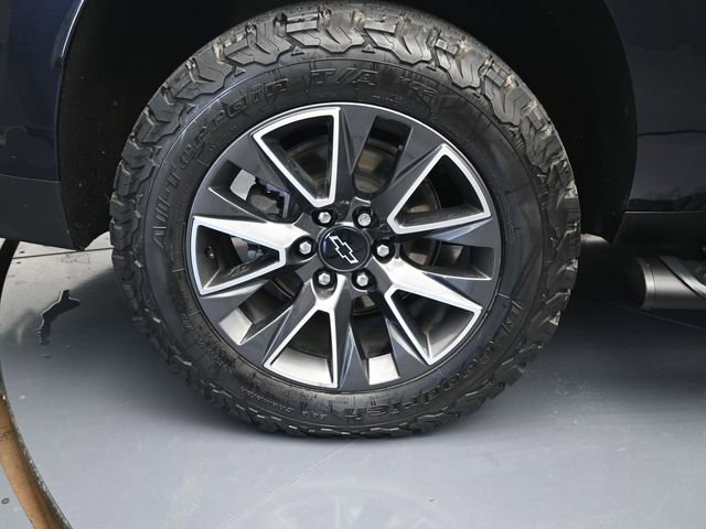 Used 2021 Chevrolet Suburban Z71 image 9