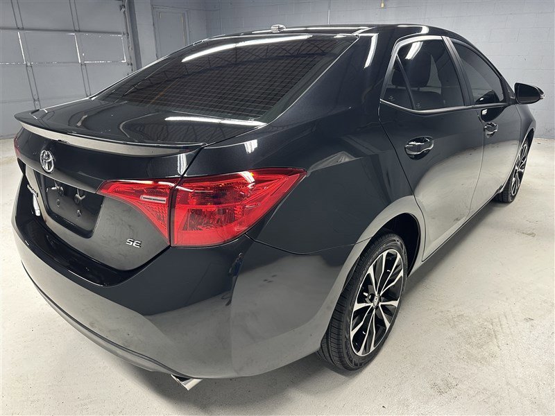 Used 2018 Toyota Corolla SE image 7