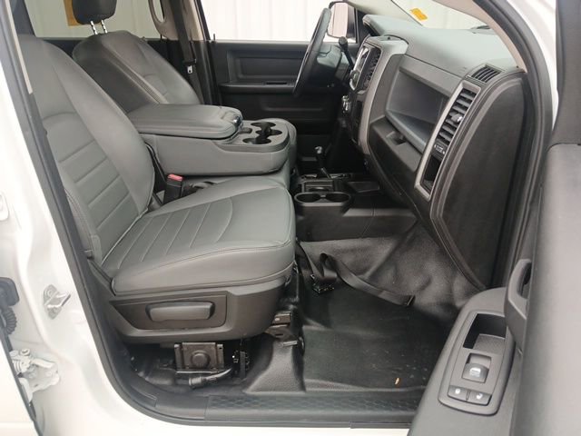 Used 2018 RAM 2500 Tradesman w/ Chrome Appearance Group image 23