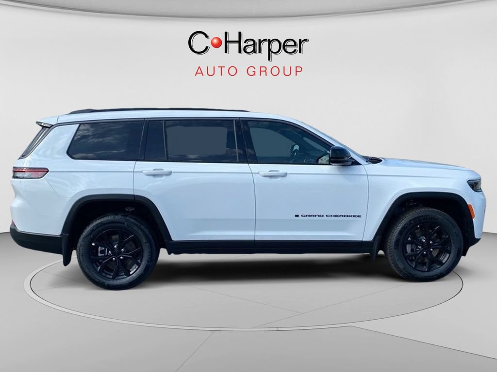 New 2026 Jeep Grand Cherokee L 4WD image 2