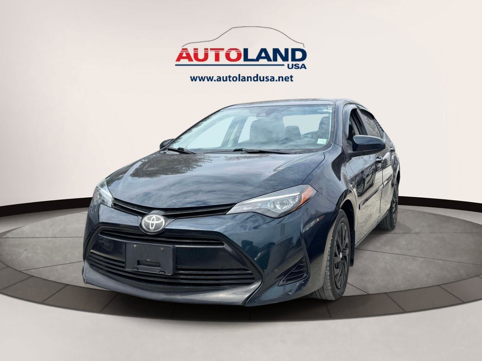 Used 2018 Toyota Corolla LE w/ Body Protection Package FWD image 1