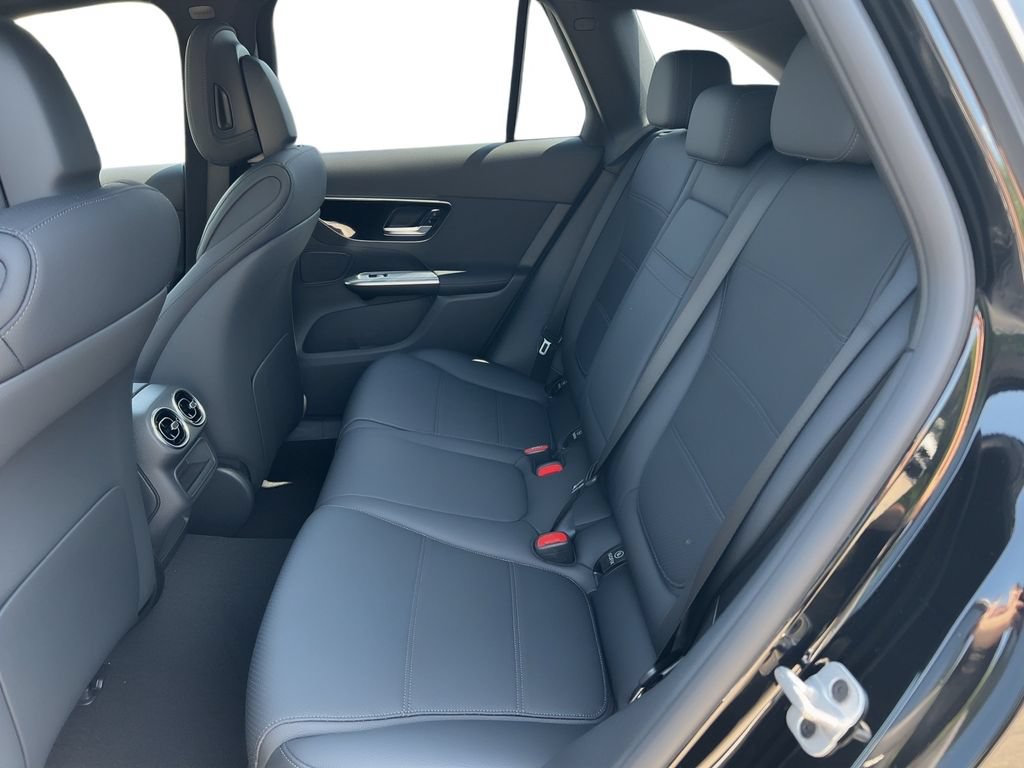 New 2026 Mercedes-Benz GLC 300 4MATIC image 7