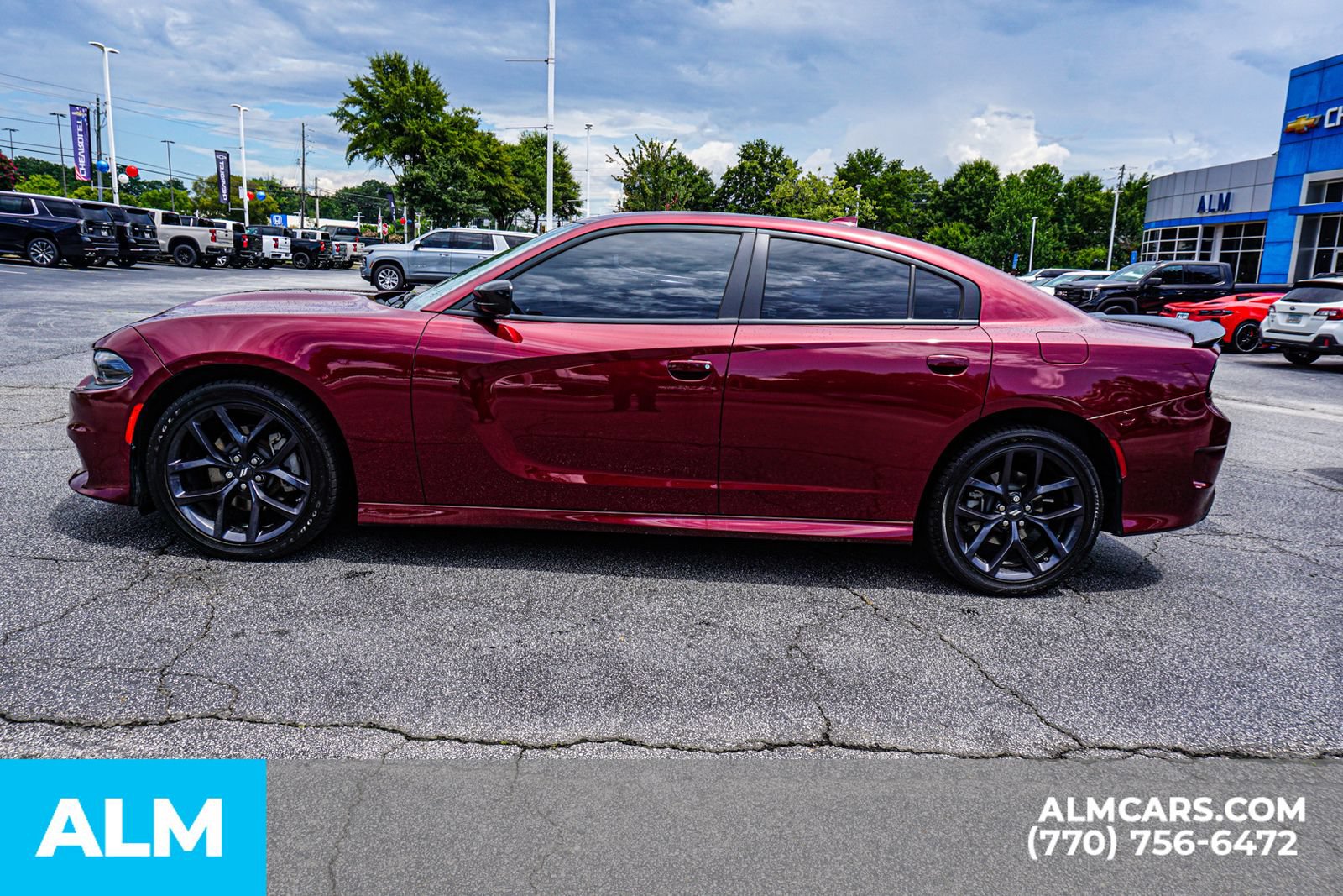 Used 2022 Dodge Charger GT w/ Blacktop Package RWD image 9