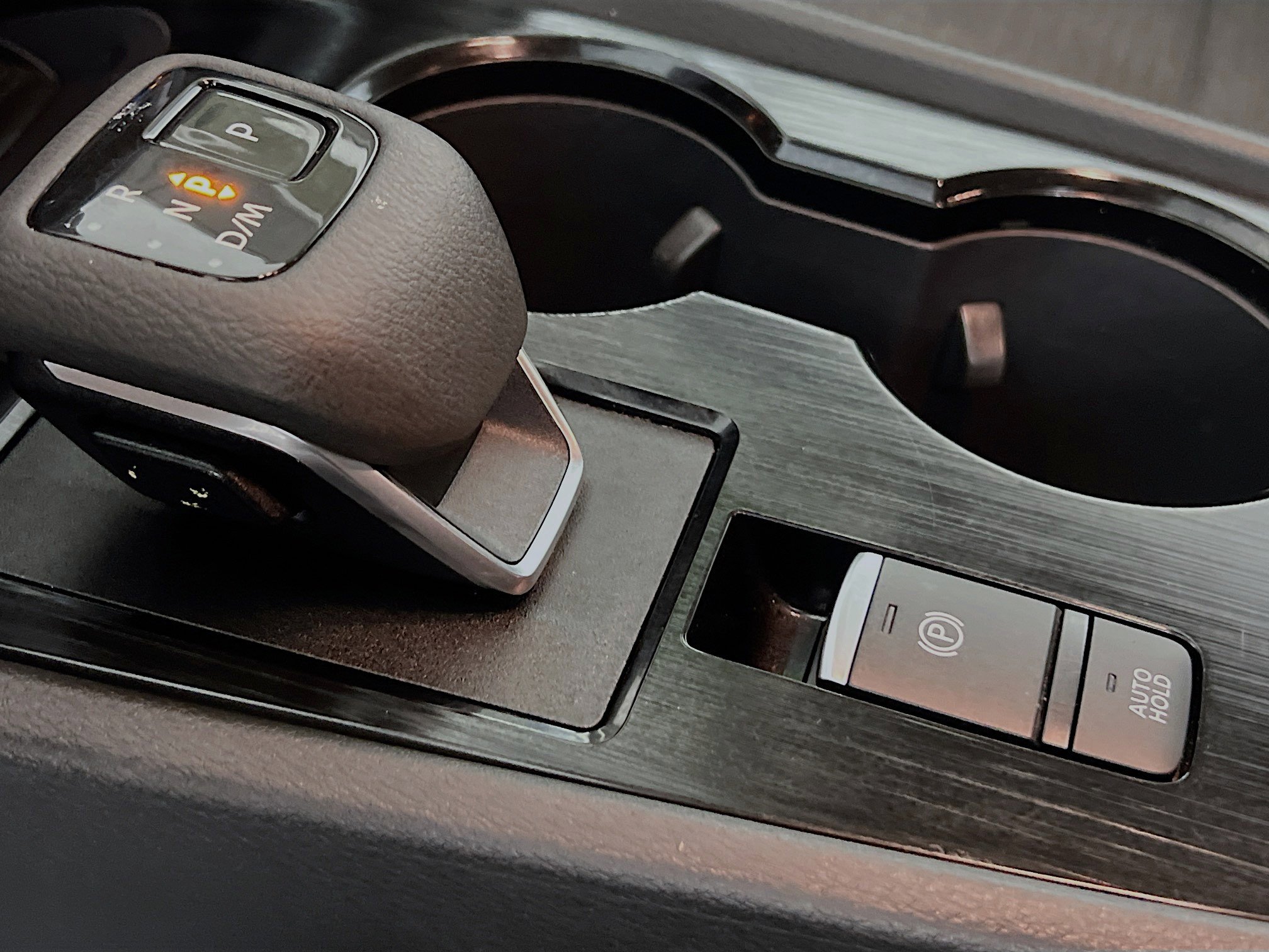 Used 2023 Nissan Rogue SV image 24