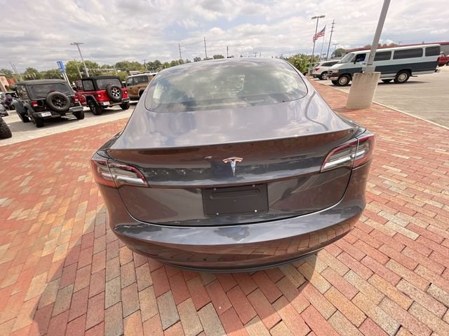 Used 2020 Tesla Model 3 Standard Range Plus RWD image 32