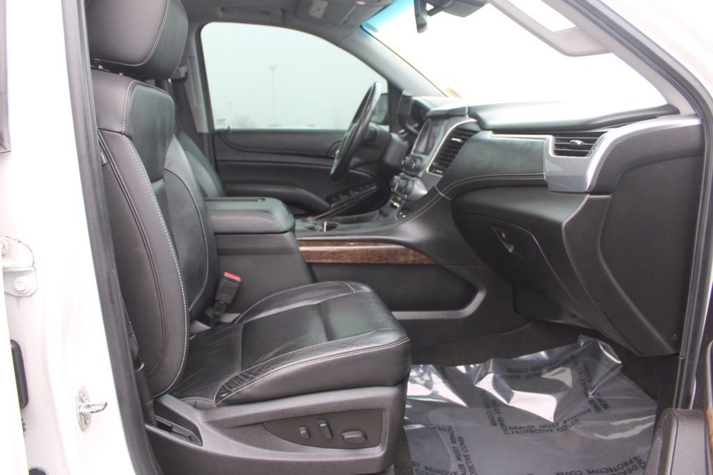 Used 2017 Chevrolet Tahoe LT w/ LT Signature Package image 20
