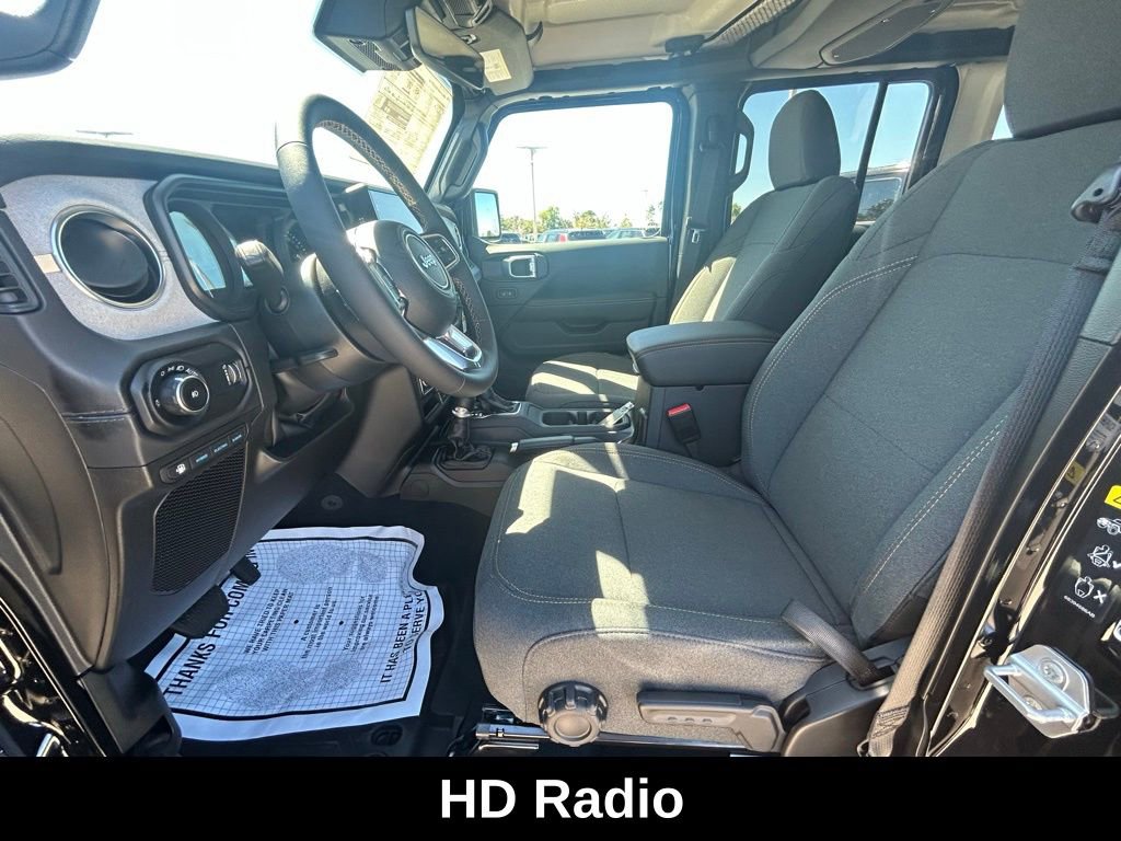 New 2025 Jeep Wrangler Unlimited Sahara image 17