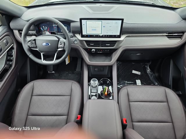 New 2026 Ford Explorer Platinum image 13