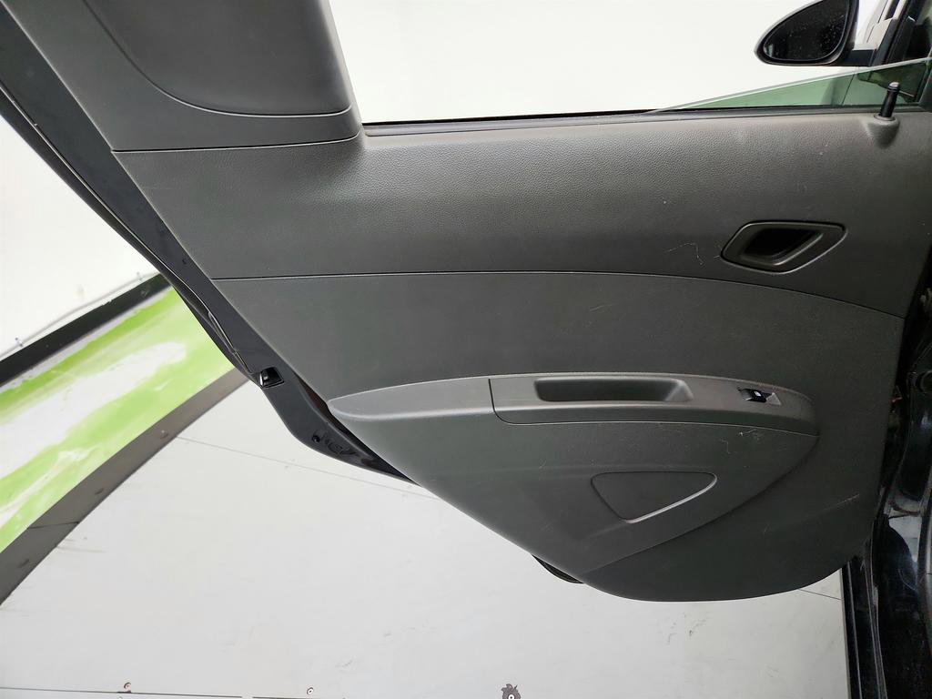 Used 2013 Chevrolet Spark LT image 22