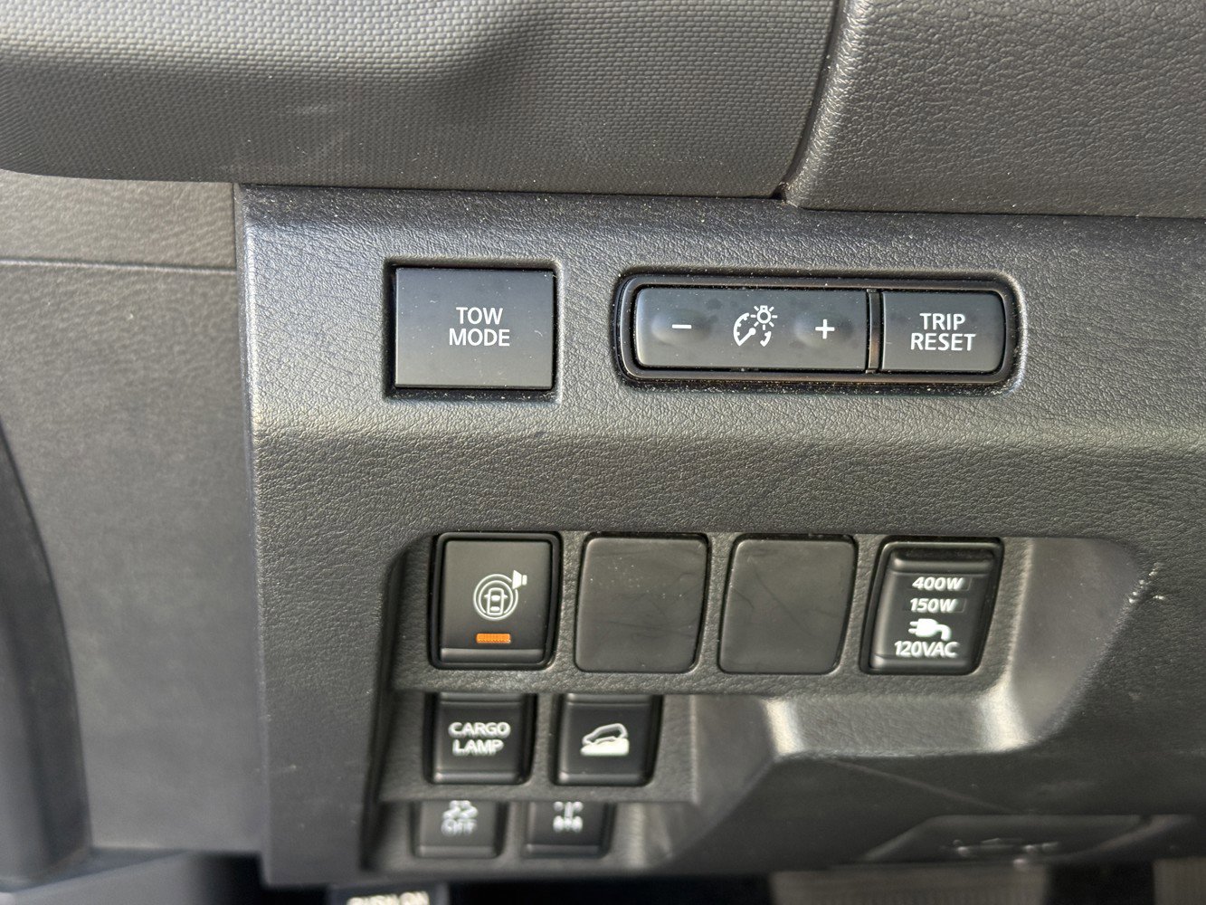 Used 2023 Nissan Frontier PRO-4X w/ Pro-4X Premium Package image 19