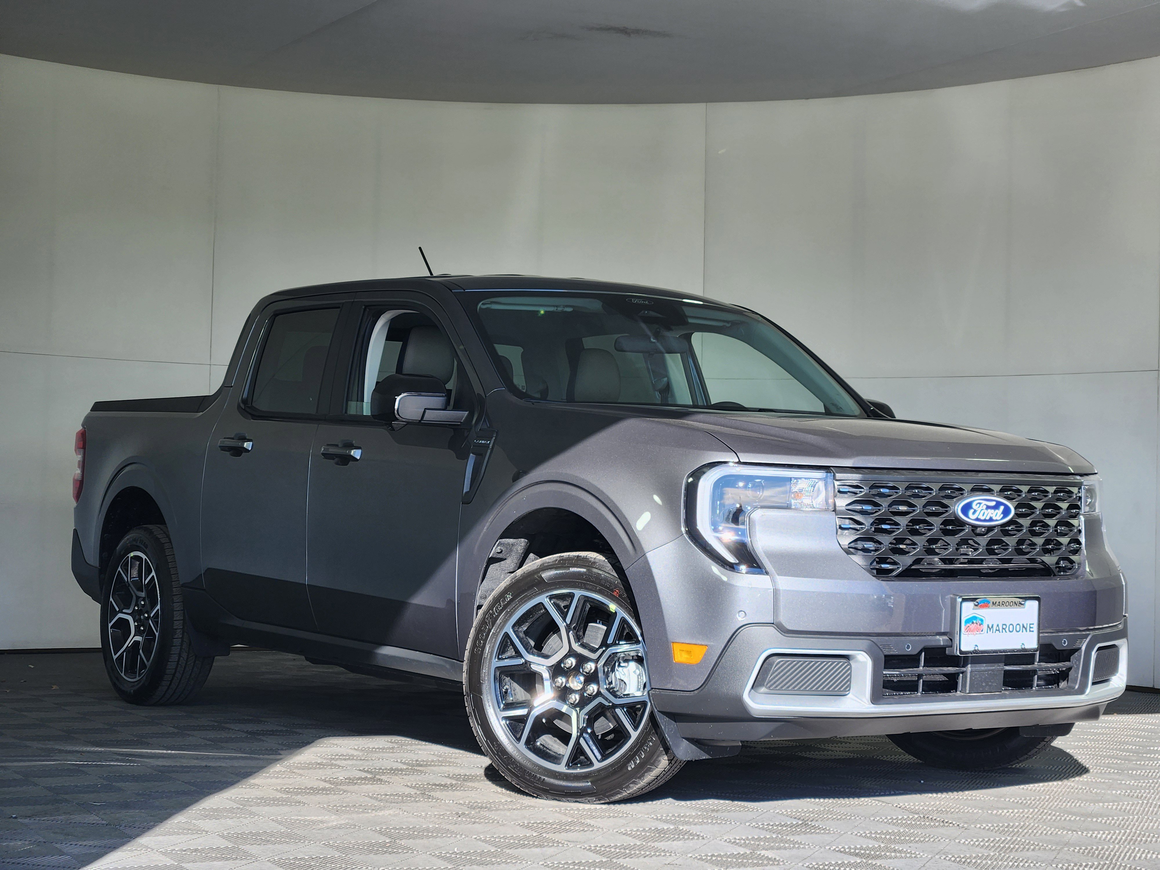 New 2026 Ford Maverick Lariat w/ 4K Tow Package