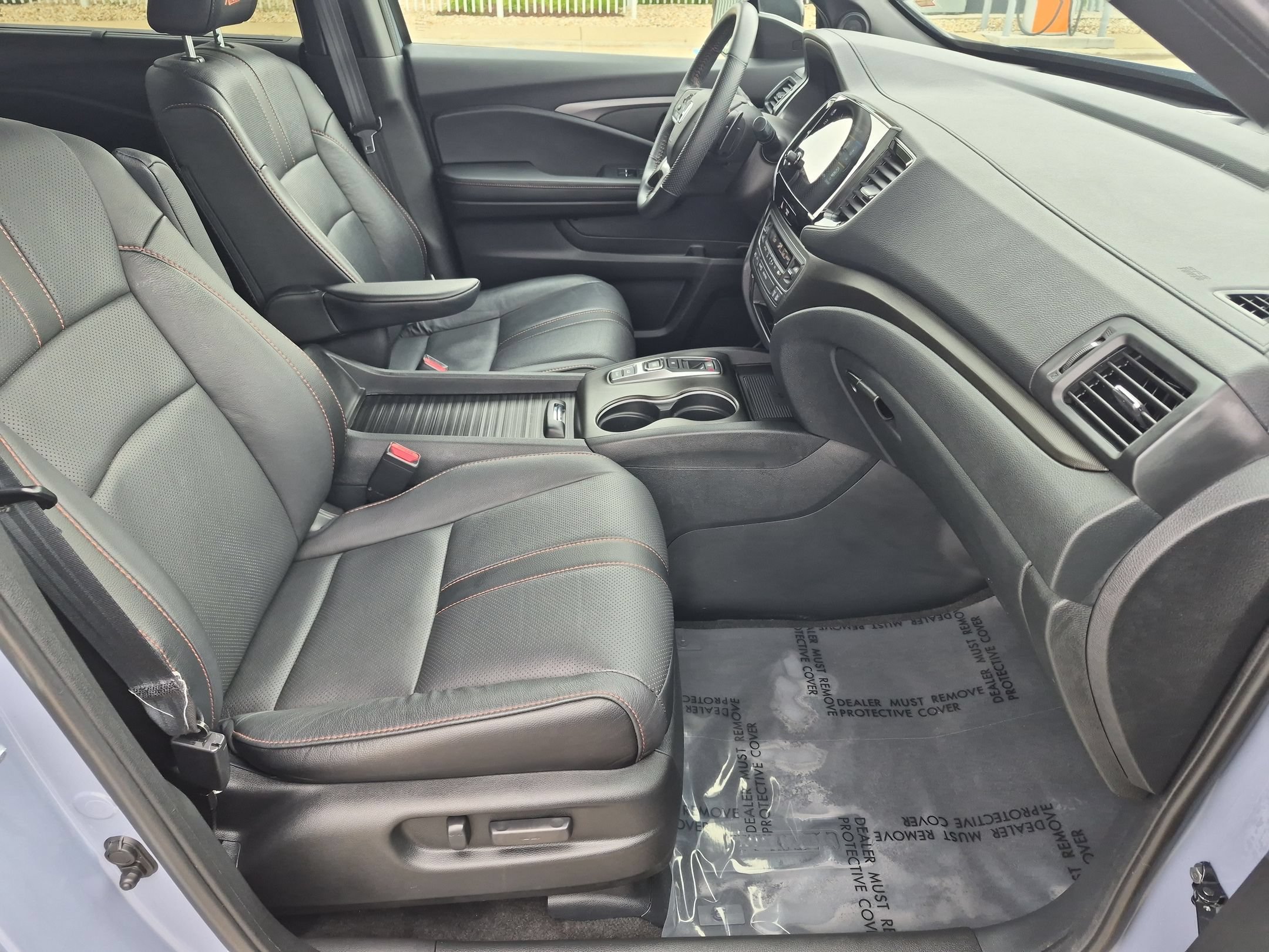 Certified 2023 Honda Passport TrailSport image 32