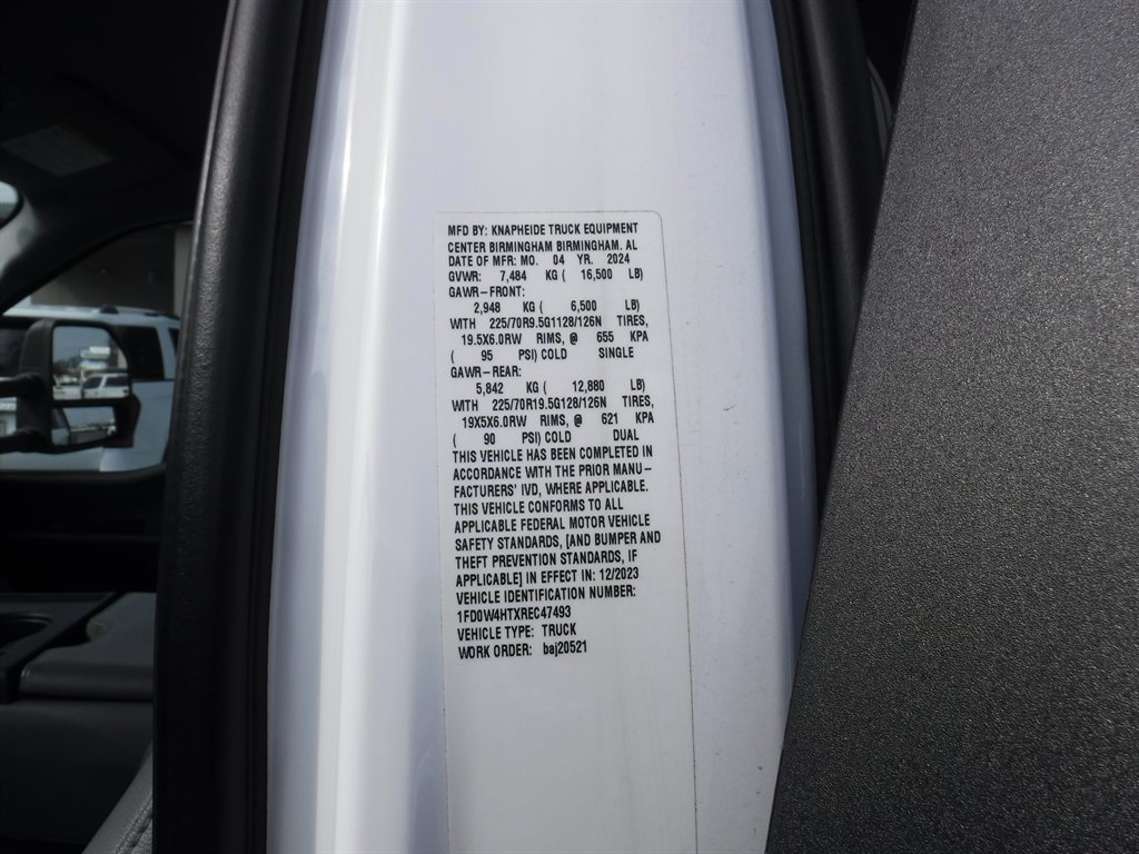 Used 2024 Ford F450 XL image 10