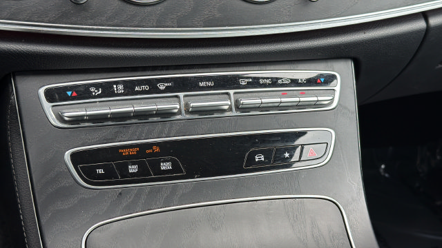 Used 2023 Mercedes-Benz E 350 Sedan image 21