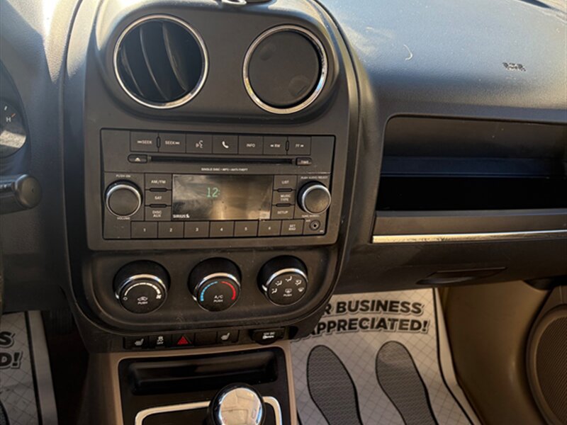 Used 2014 Jeep Patriot High Altitude FWD image 18