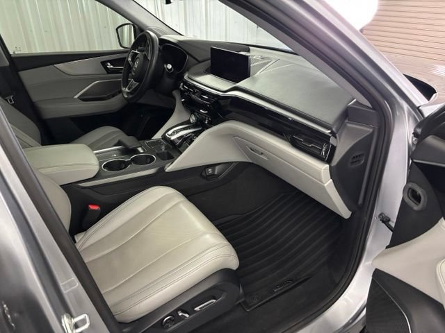 Certified 2023 Acura MDX FWD w/ Technology Package image 32