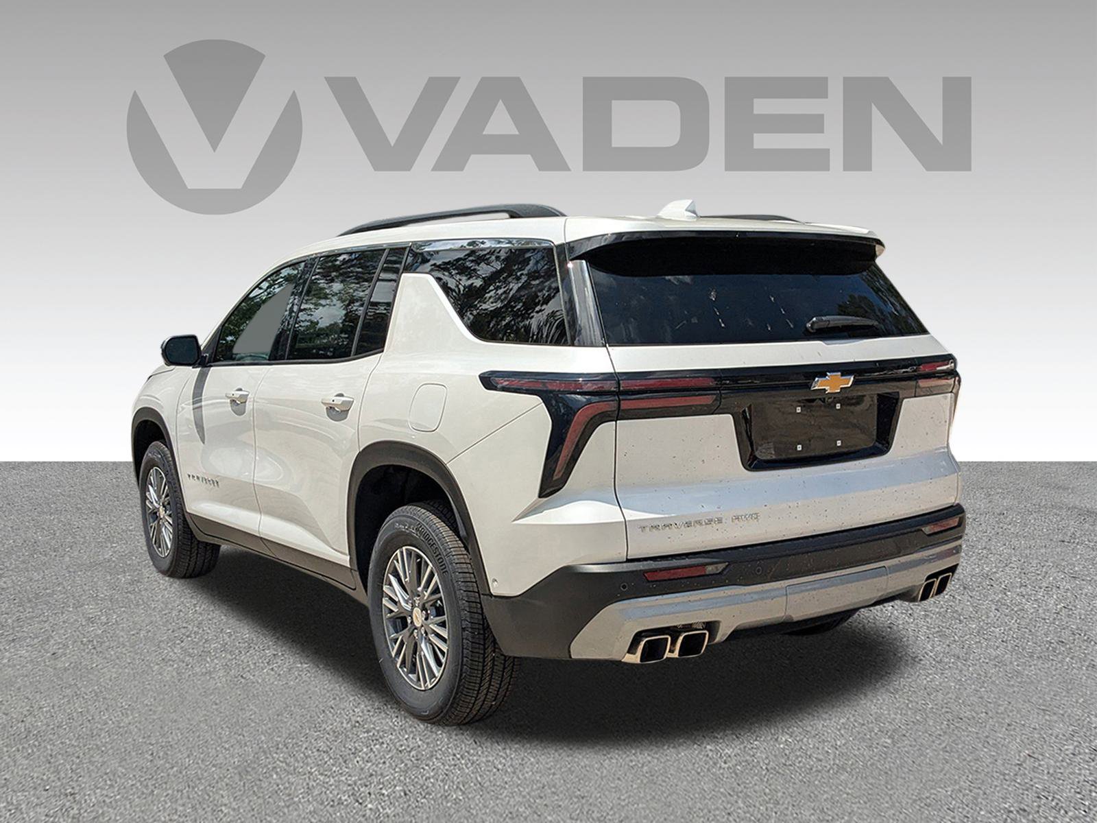 New 2025 Chevrolet Traverse LT w/ Enhanced Driving Package image 31