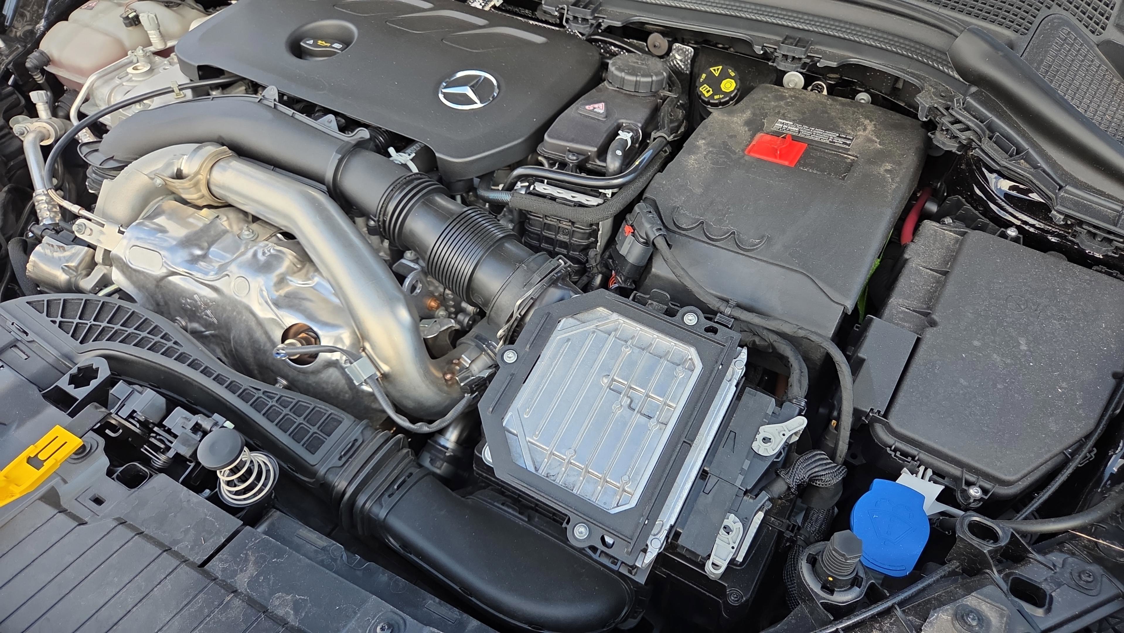 Used 2025 Mercedes-Benz GLA 250 image 28