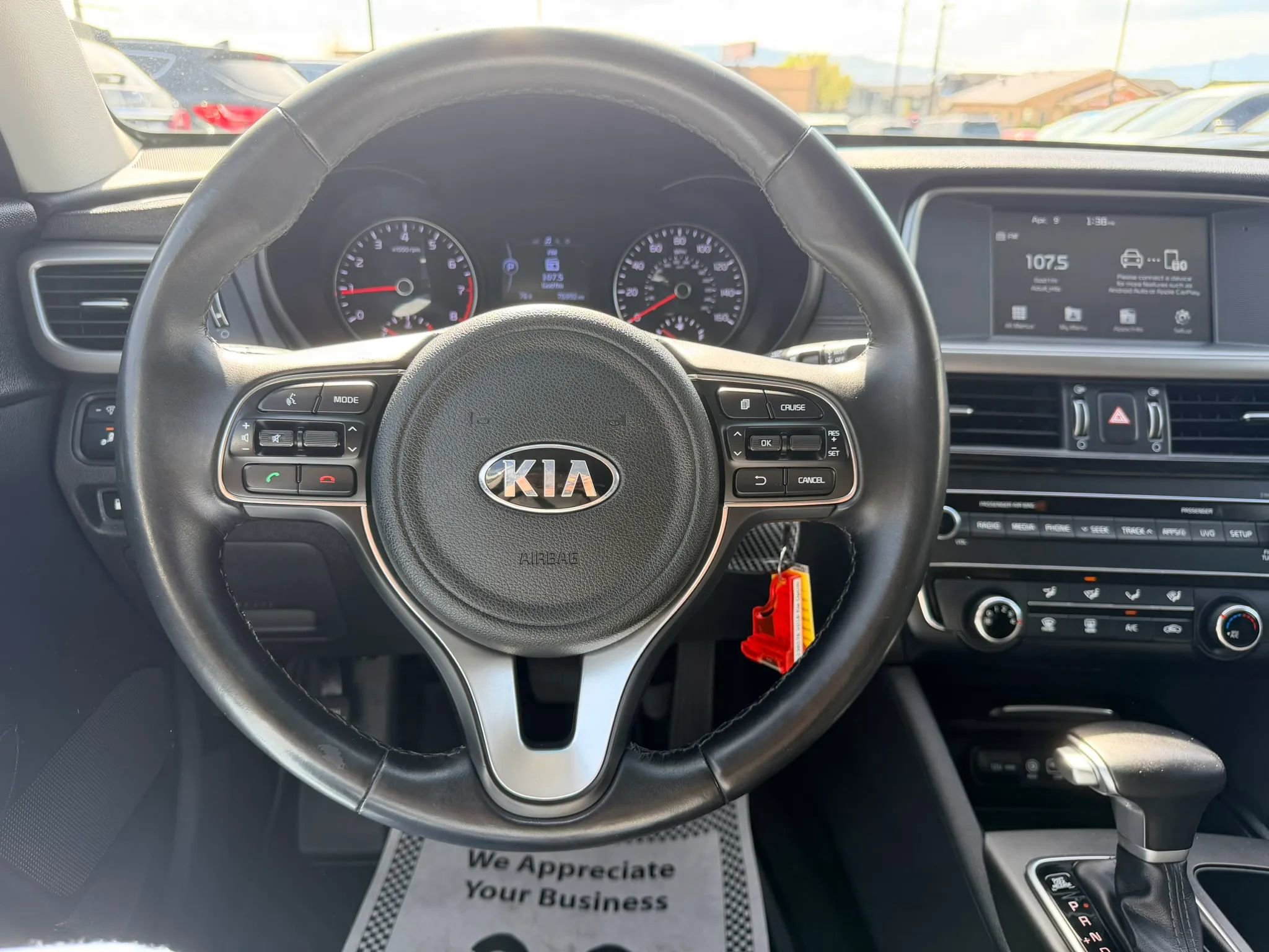 Used 2018 Kia Optima S FWD image 13
