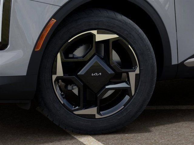 New 2026 Kia Sportage EX image 9
