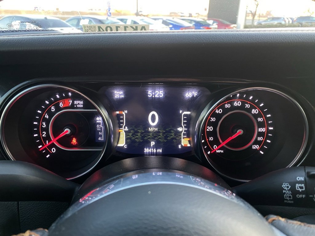 Used 2021 Jeep Wrangler Unlimited Rubicon w/ Trailer Tow Package image 14