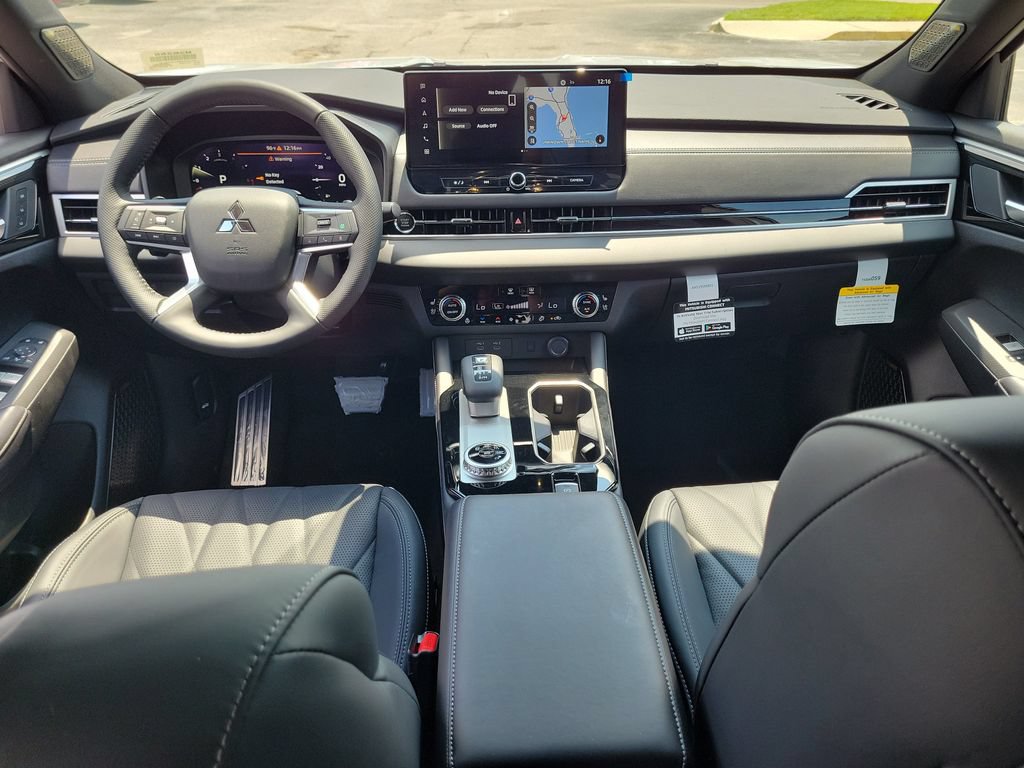 New 2026 Mitsubishi Outlander SEL Black Edition FWD image 11