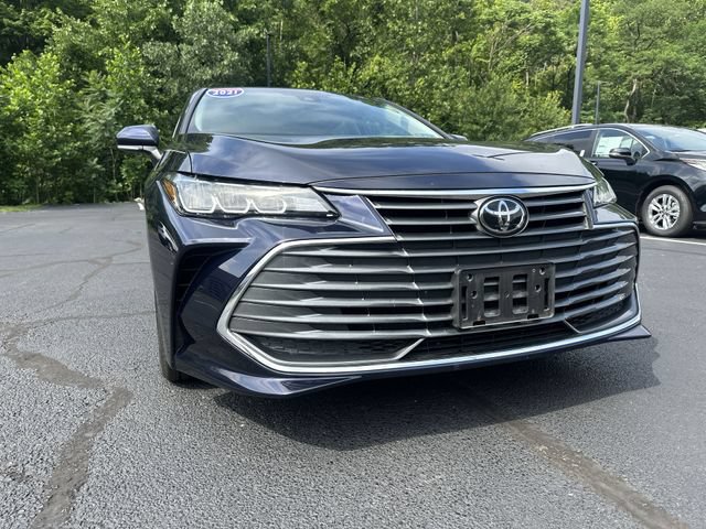 Used 2021 Toyota Avalon XLE w/ Moonroof Package AWD/4WD image 11