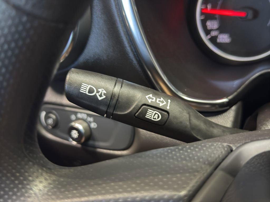 Used 2025 Chevrolet Blazer LT image 25