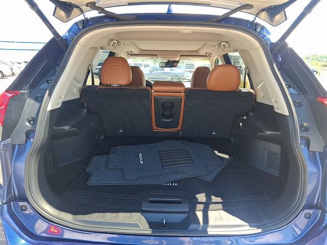 Used 2017 Nissan Rogue SL w/ SL Premium Package AWD/4WD image 27