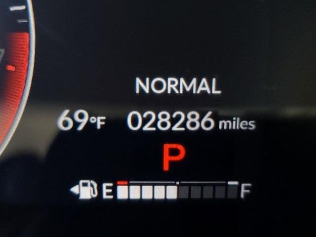 Used 2023 Honda HR-V LX image 24