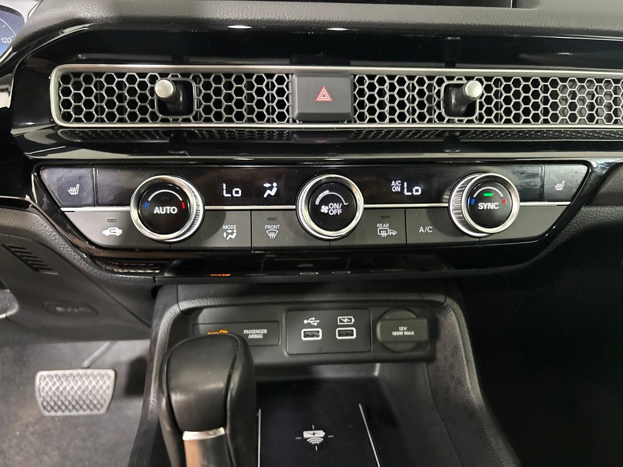 Used 2024 Honda Civic Touring image 19