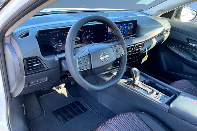 New 2027 Nissan Sentra SR w/ SR All Weather Package FWD image 7