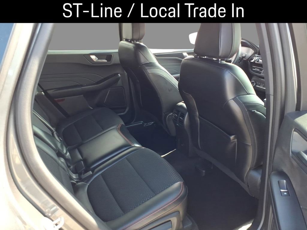 Used 2023 Ford Escape ST-Line w/ Equipment Group 301A FWD image 11