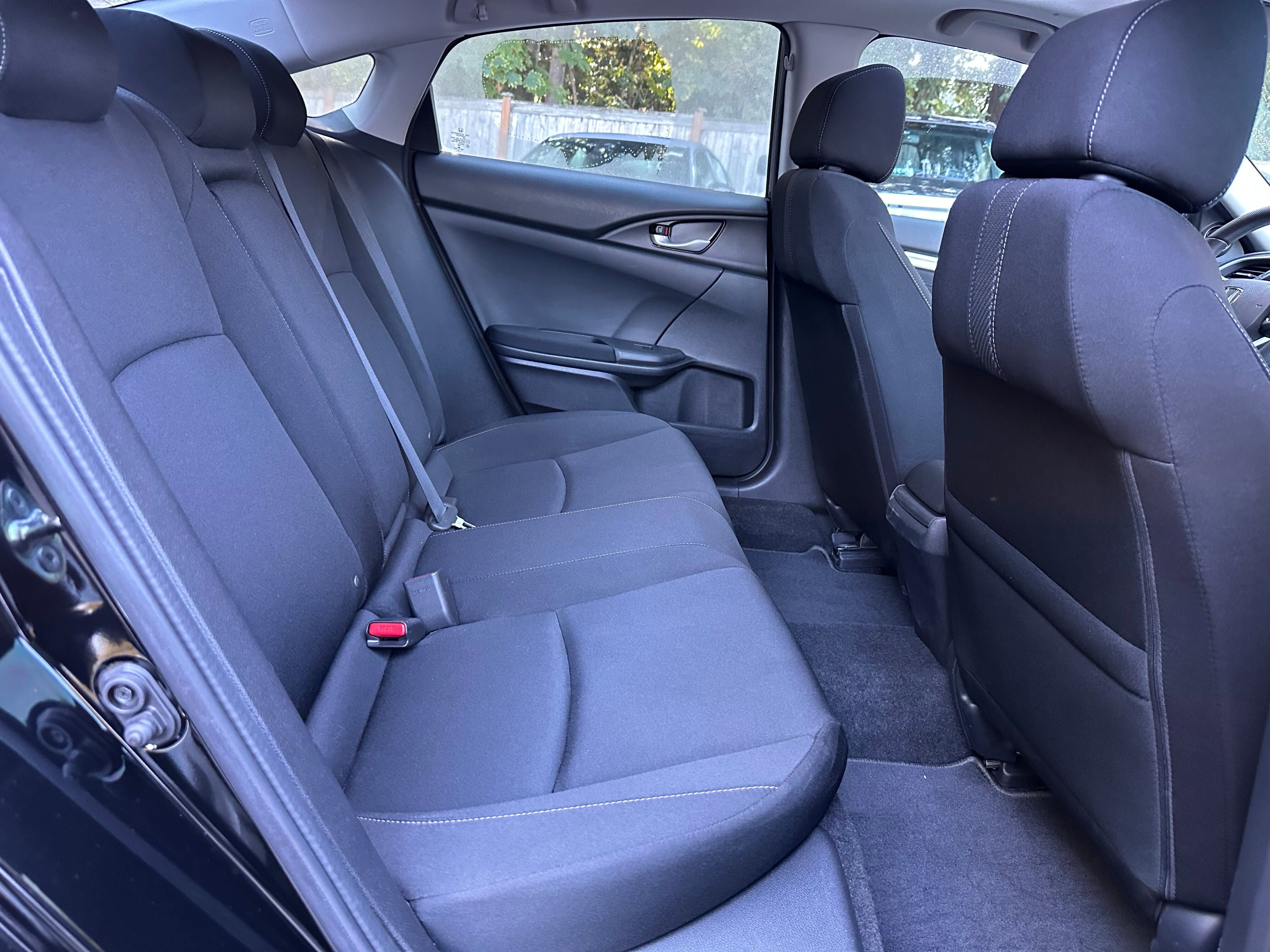 Used 2018 Honda Civic EX image 12