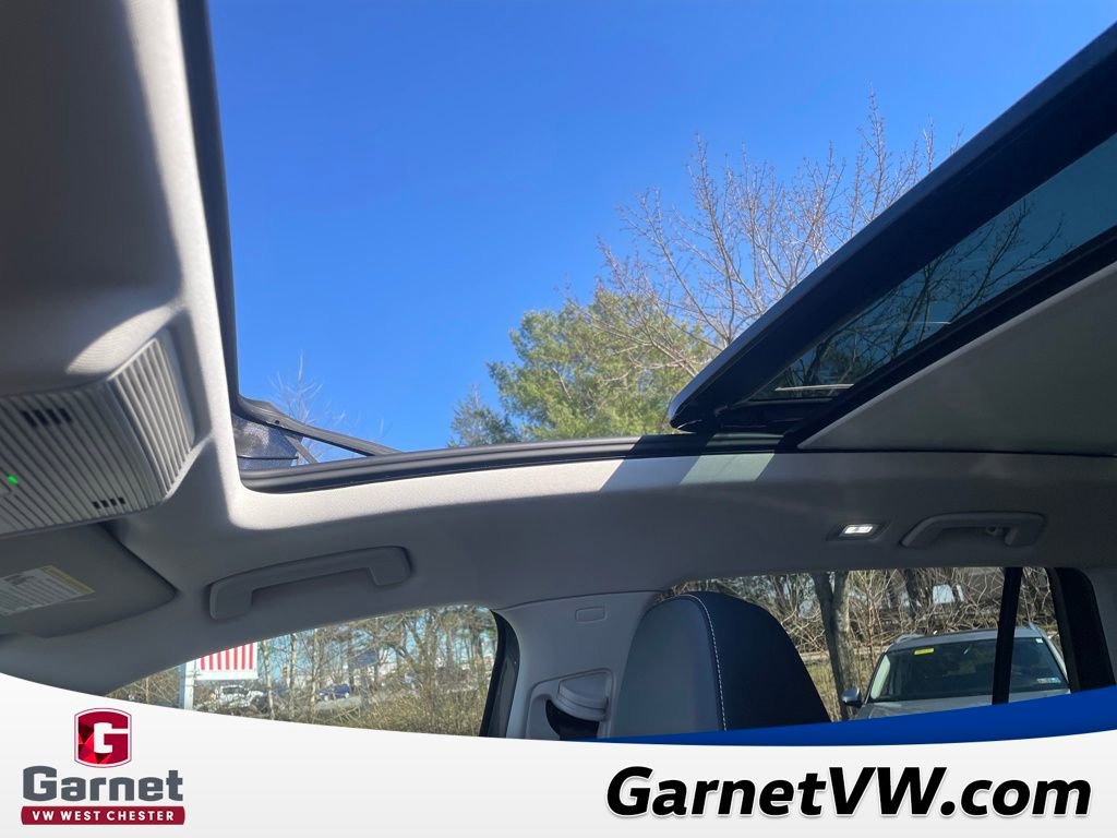 New 2026 Volkswagen Tiguan SE image 25