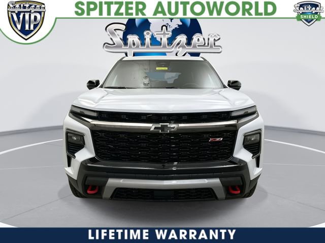 New 2026 Chevrolet Traverse Z71 w/ Driver Confidence Package AWD/4WD image 3