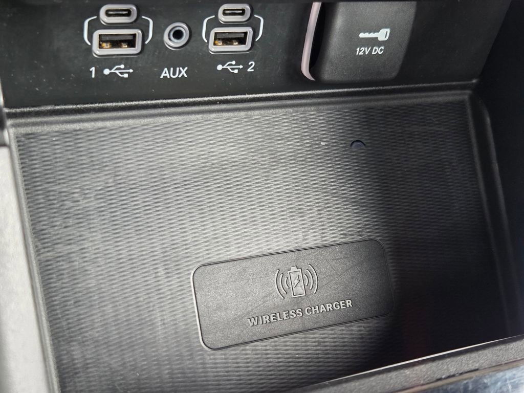 Used 2023 Jeep Grand Cherokee Overland w/ Luxury Tech Group IV image 10