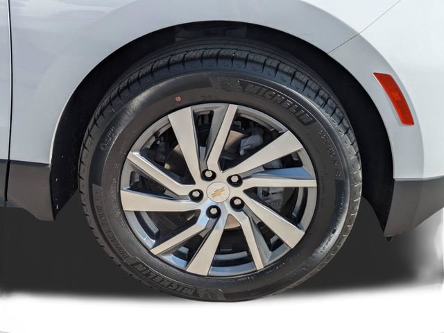 Used 2024 Chevrolet Equinox Premier FWD image 11