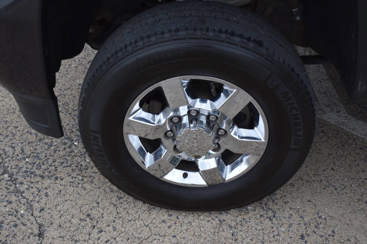 Used 2015 GMC Sierra 3500 Denali w/ Duramax Plus Package image 17