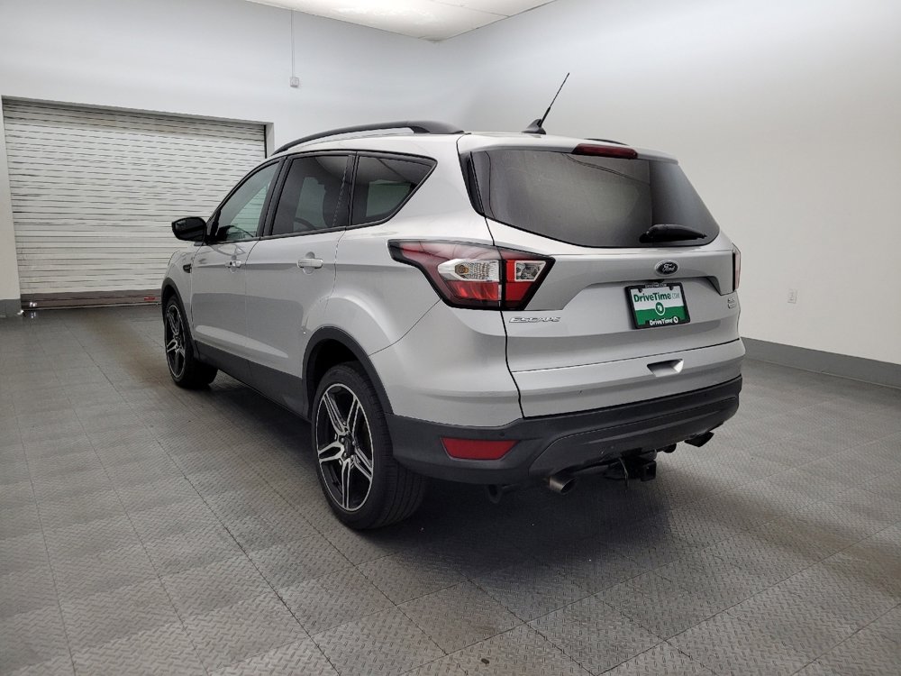 Used 2019 Ford Escape SEL image 5