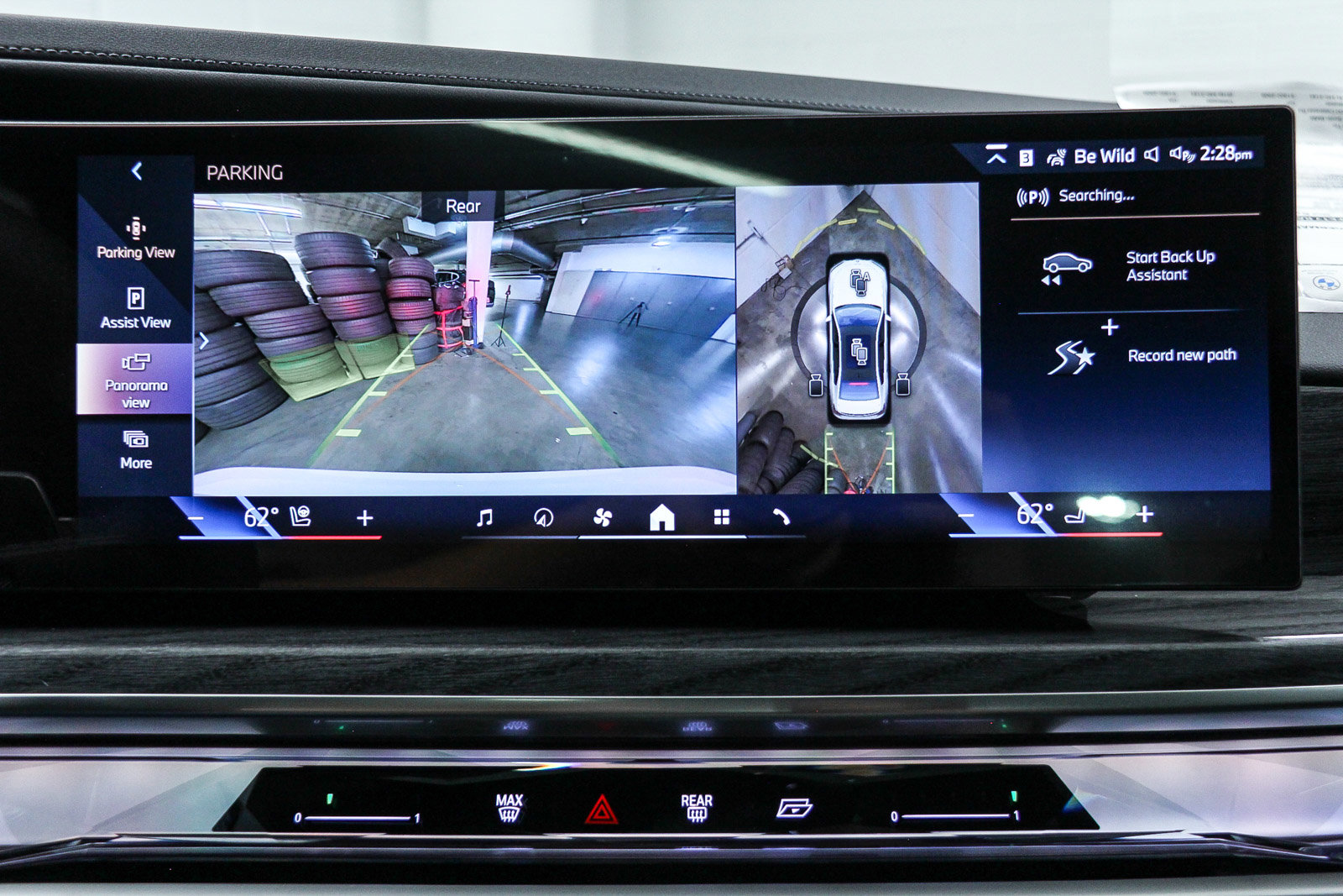 New 2026 BMW 740i image 23