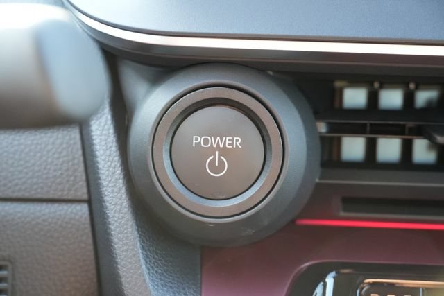 Used 2026 Toyota Prius Plug-In Hybrid FWD image 30