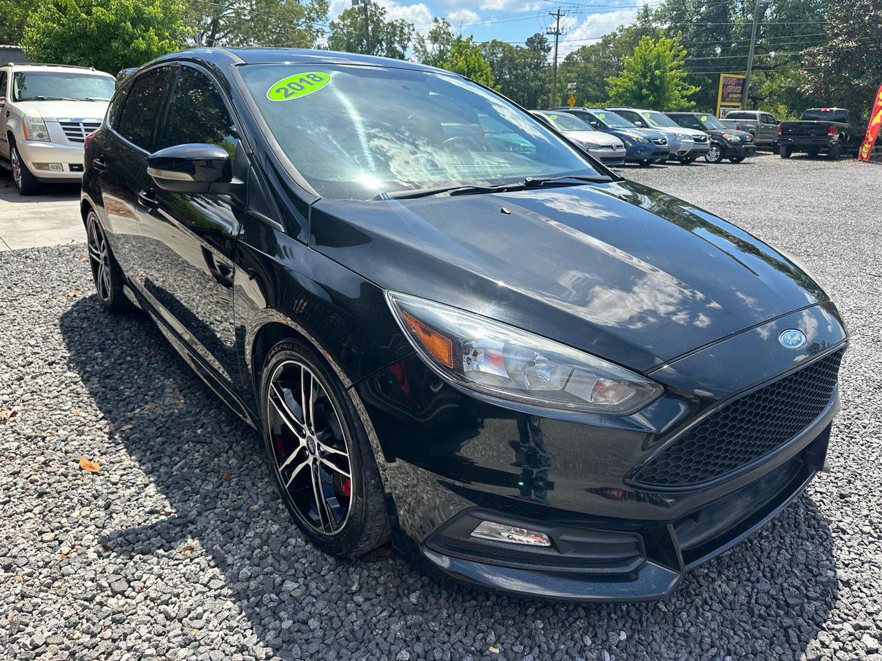 Used 2018 Ford Focus ST image 12
