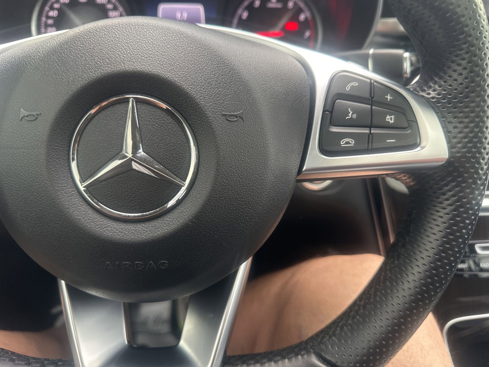 Used 2018 Mercedes-Benz GLC 300 4MATIC Coupe image 34